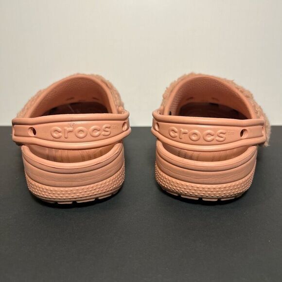 Womens CROCS Classic Fuzz Mania Pale Blush Pink Slip On Clogs / Size 7 - Picture 4 of 8